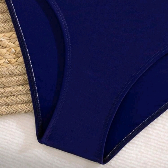 Women's Summer Beach Geometric Printed Halter Neck Tie Bikini Set - Picture 4 of 4